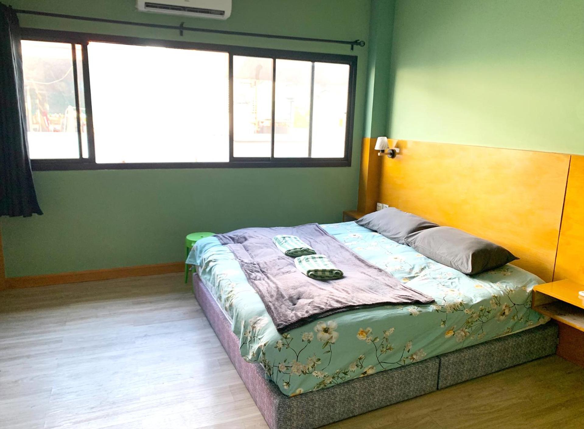 Susu Khaosan Hostel Bangkok Buitenkant foto