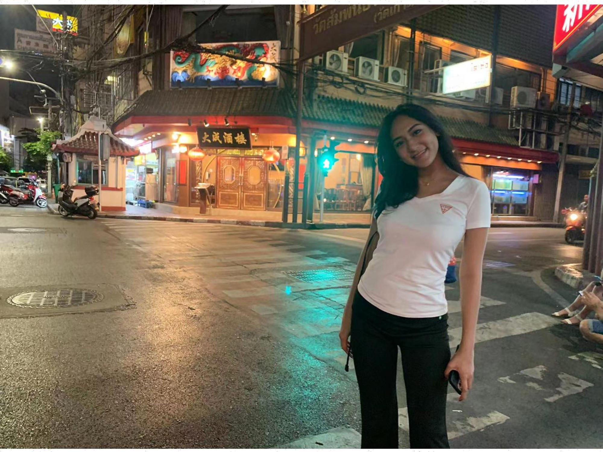 Susu Khaosan Hostel Bangkok Buitenkant foto